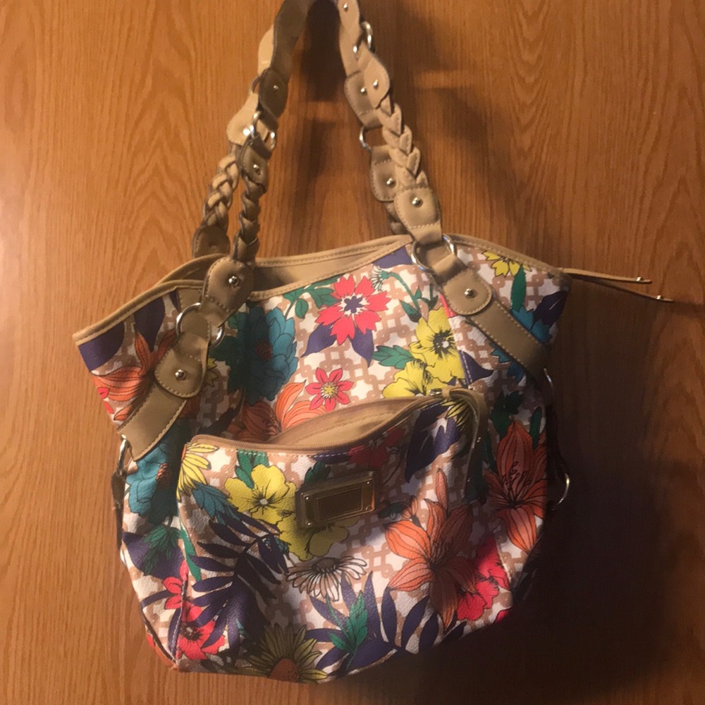 Rosetti hand bag